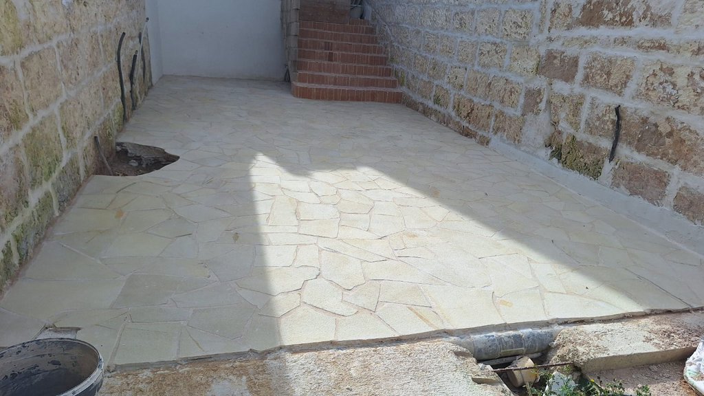 Colocado de piedra en menorca