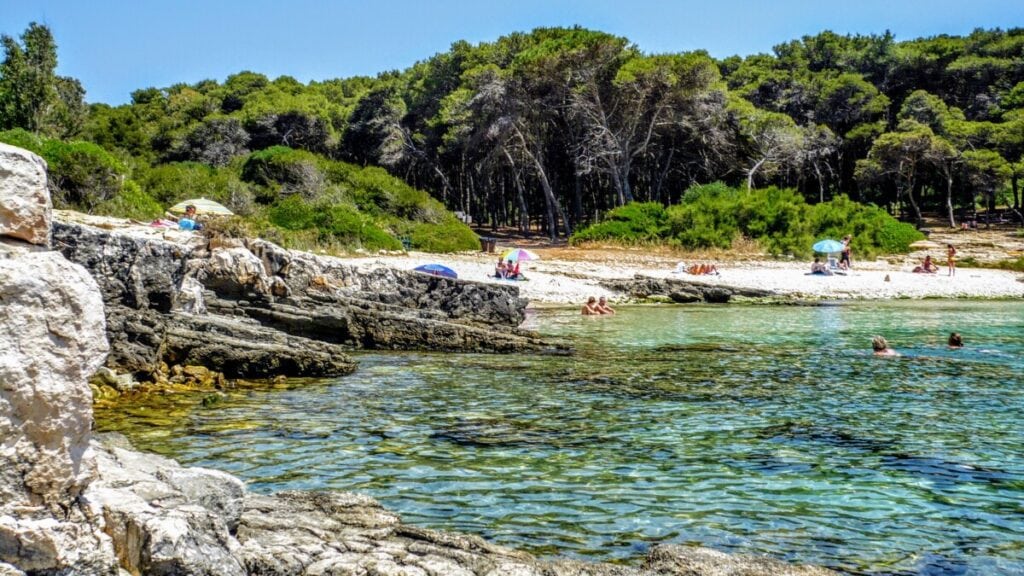 Porto Selvaggio tra le spiagge più belle del Salento