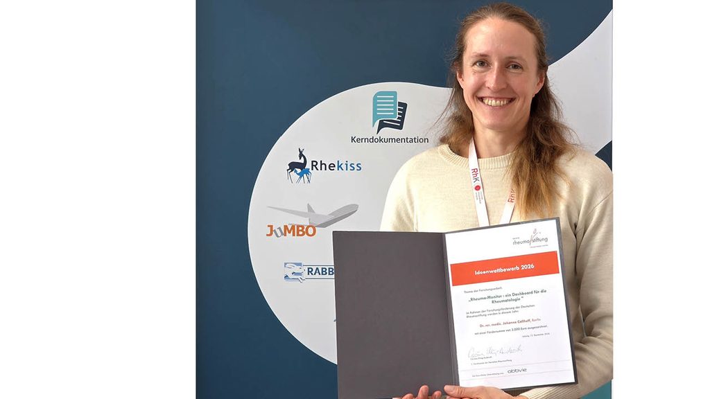 Johanna Callhoff mit der Urkunde