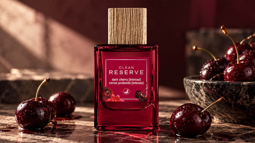 CLEAN RESERVE Dark Cherry Intense is a Fruity Amber Spice Parfum