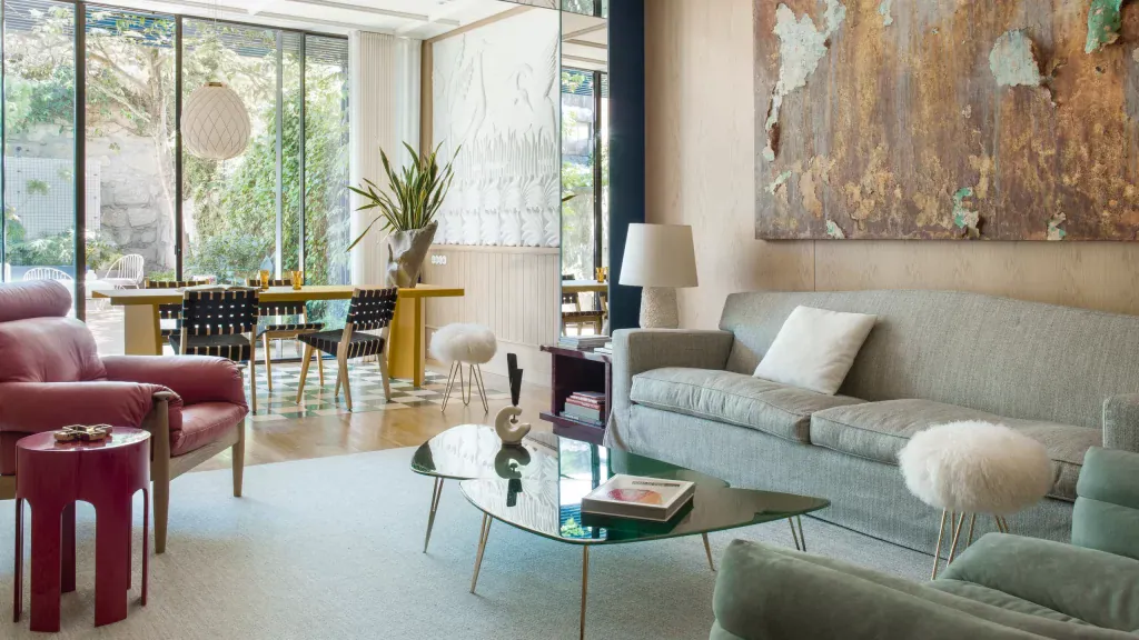 porto town house A 1930s Porto Town House Gets an Eclectic Refresh 1000 1024x576