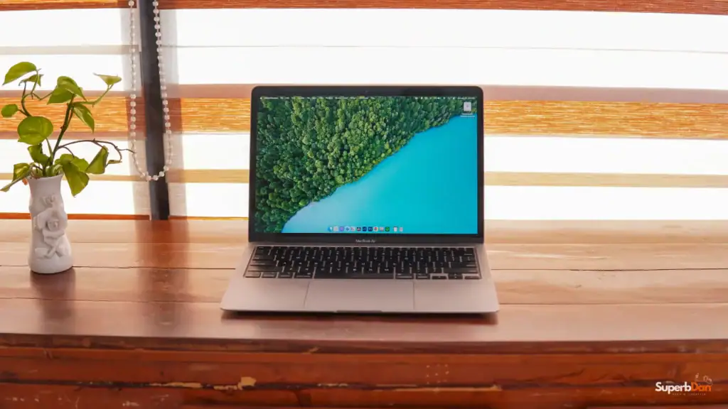 MacBook Air M1 in 2026