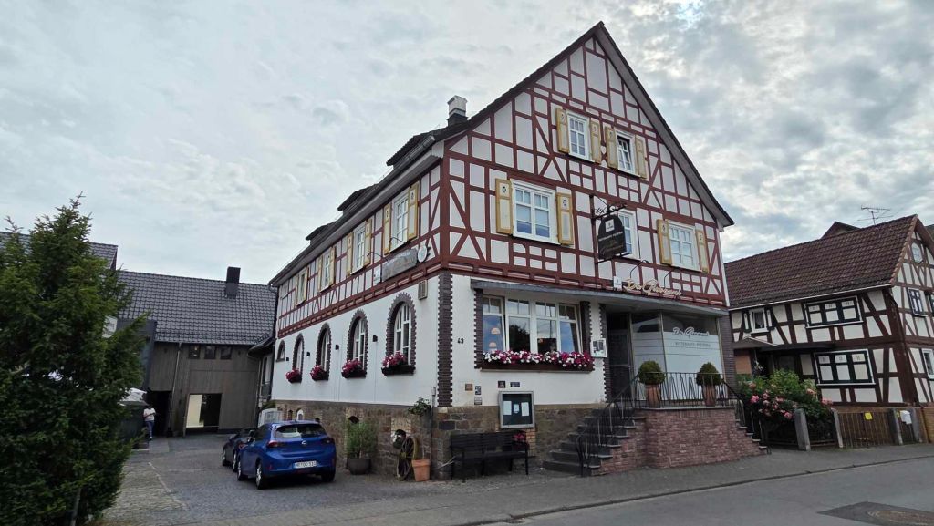 Suite-Apartments „Da Giovanni“ - Übernachtung und Restaurant