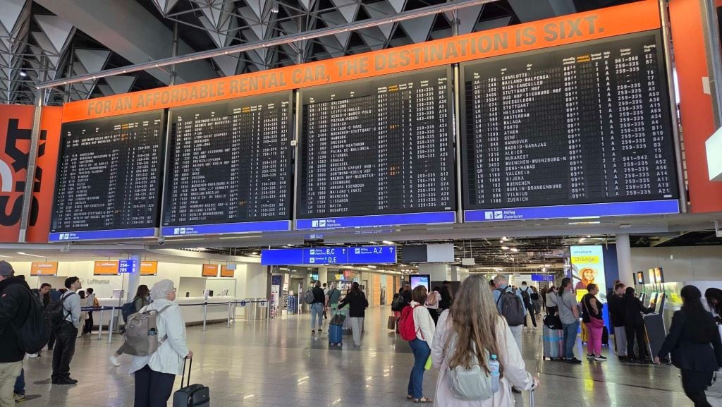 Abflug vom Flughafen in Frankfurt