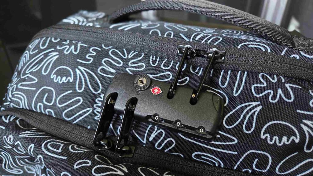 TSA Schloss am Koffer von Cabaia