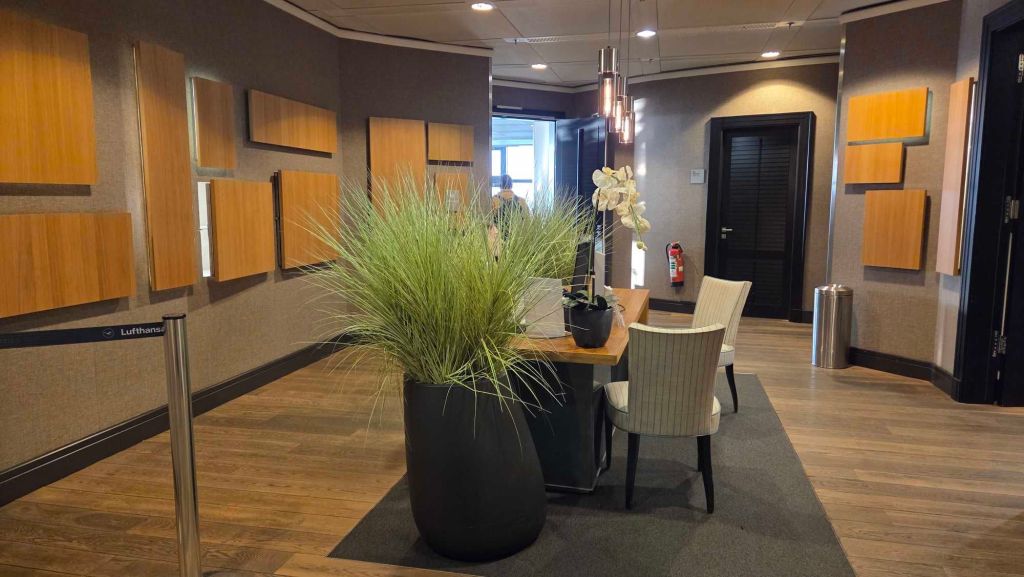 Eingangsbereich zur Flughafenlounge in Frankfurt