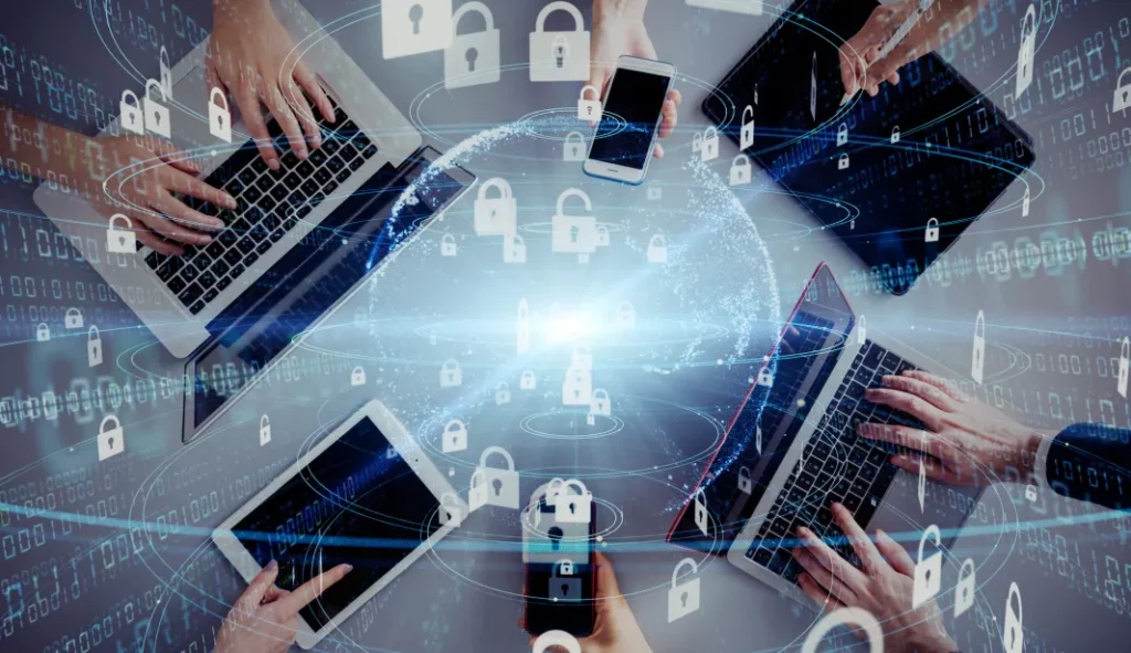 Un schéma représentant un firewall protégeant un réseau informatique des menaces extérieures.