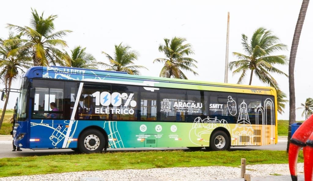 Aracaju inaugura operação com 15 ônibus elétricos e lidera mobilidade sustentável no Nordeste
