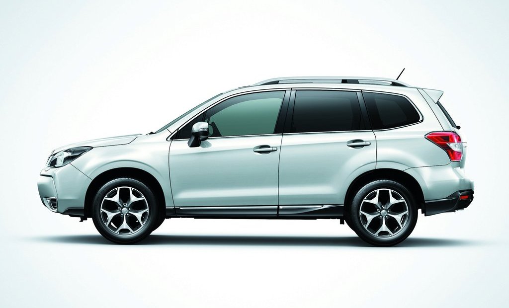 Subaru-Forester_2014_1024x768_wallpaper_30