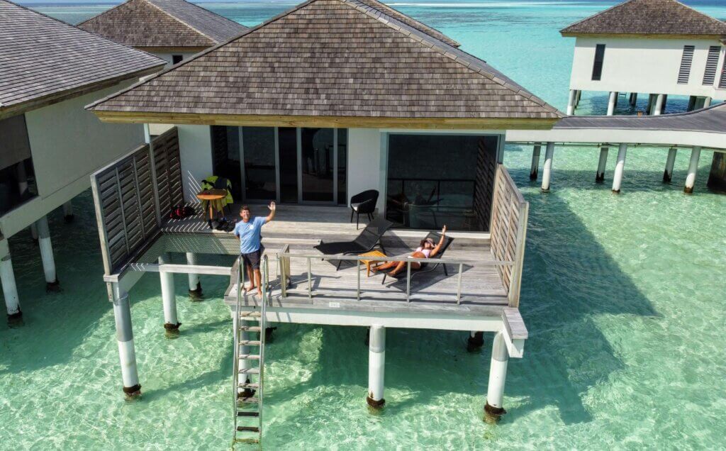 Sunrise over the water bungalow Le Meridien Maldives