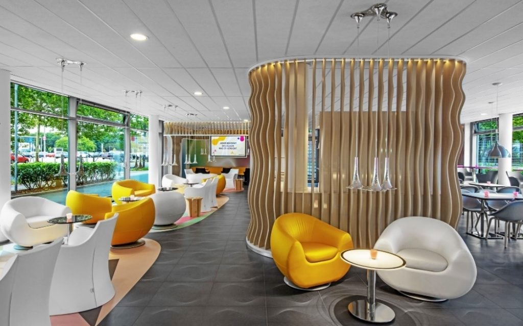 Karim-Rashid-These-6-Commercial-Projects-Are-Set-For-Success_5 Karim-Rashid-These-6-Commercial-Projects-Are-Set-For-Success_5 karim rashid Karim Rashid: These 6 Commercial Projects Are Set For Success Karim Rashid These 6 Commercial Projects Are Set For Success 5