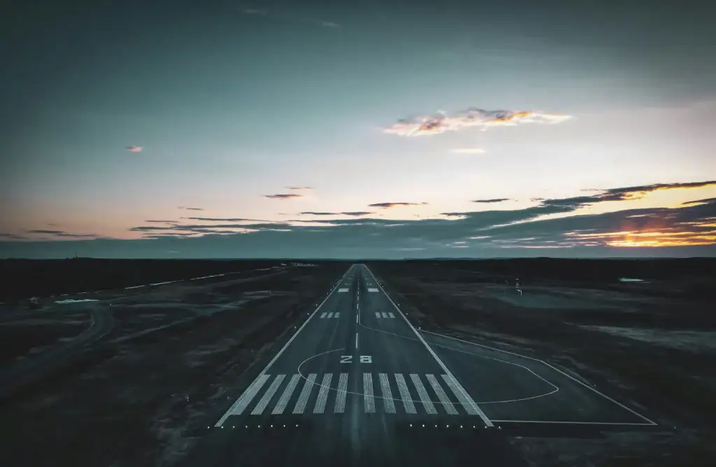Aerial view of airport runway at sunset — Ukrainian airports as a post-war investment class