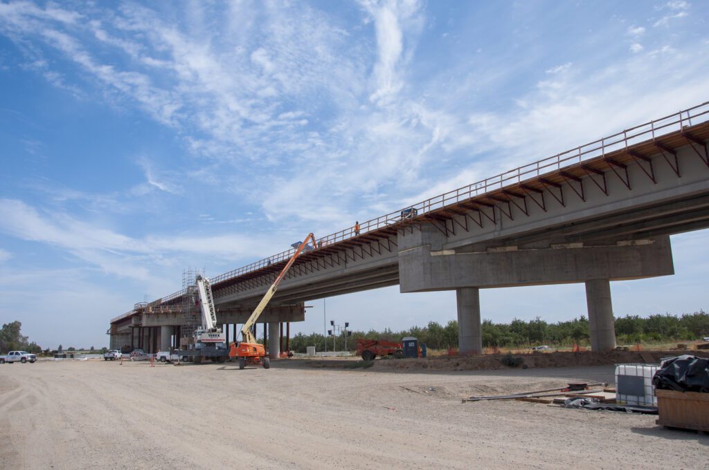 48382377726 0ede8f33cc k