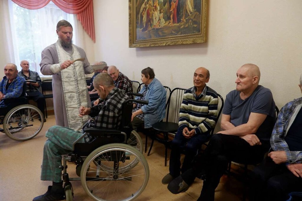 Священники епархии провели тематические встречи, посвящённые празднику Преображения Господня