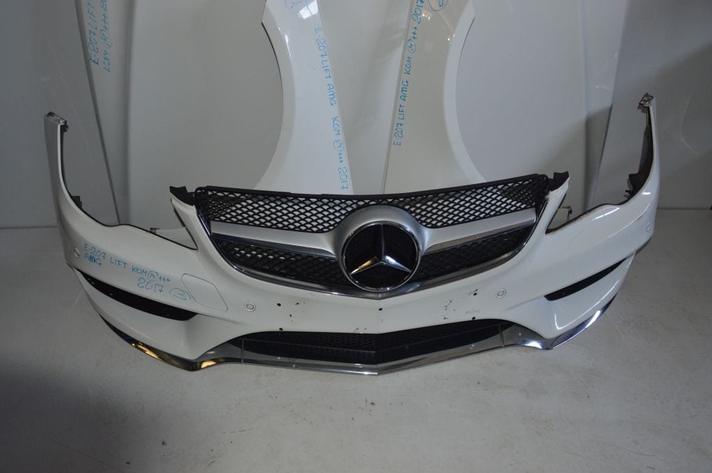 MERCEDES E KLASA W207 PO LIFCIE ZDERZAK AMG PRZEDNI - obrazek 4