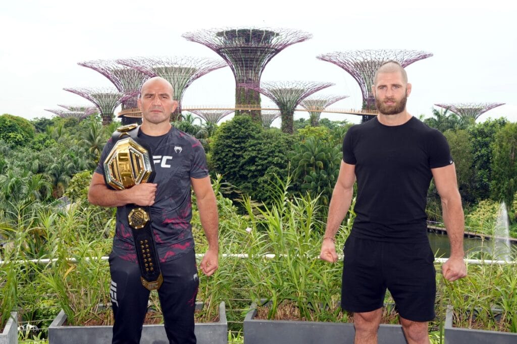 SINGAPORE, SINGAPORE - JUNE 07: (L-R) UFC light heavyweight champion Glover Texeira of Brazil and Jiri Prochazka of Czech Republic pose during a UFC photo session at Gardens by the Bay on June 7, 2022 in Singapore. (Photo by Jeff Bottari/Zuffa LLC)