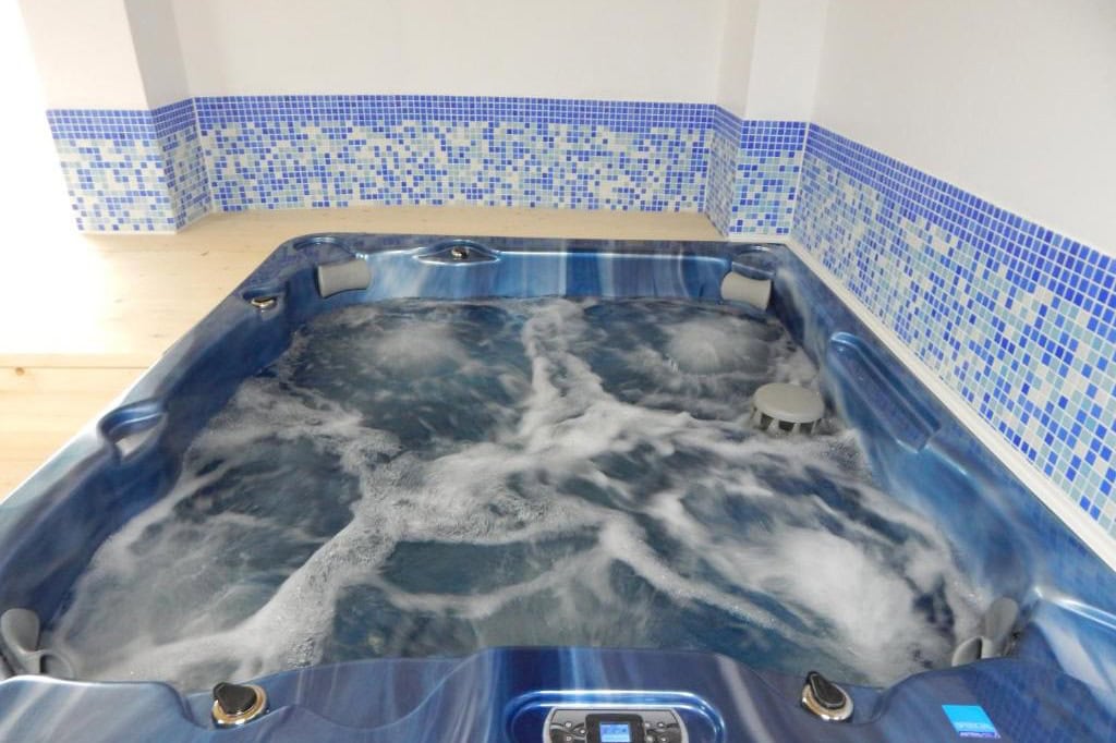 baie termala hotel traian caciulata