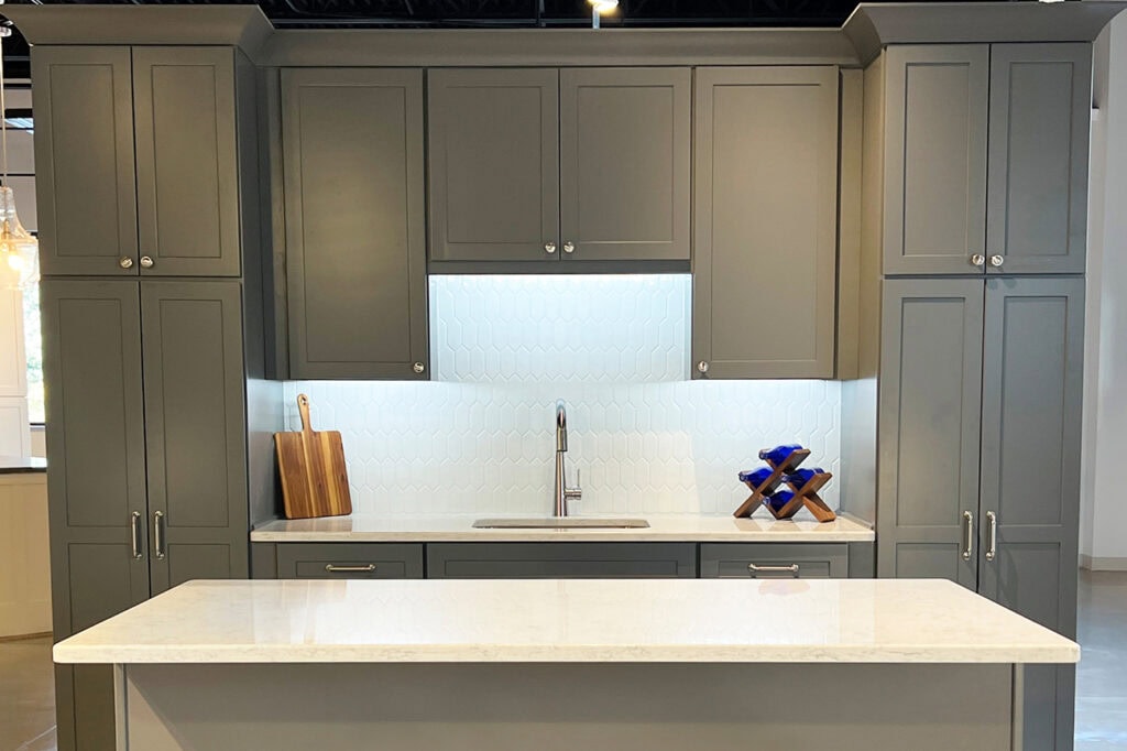 MANTRA KITCHEN CABINETS NEAR ME