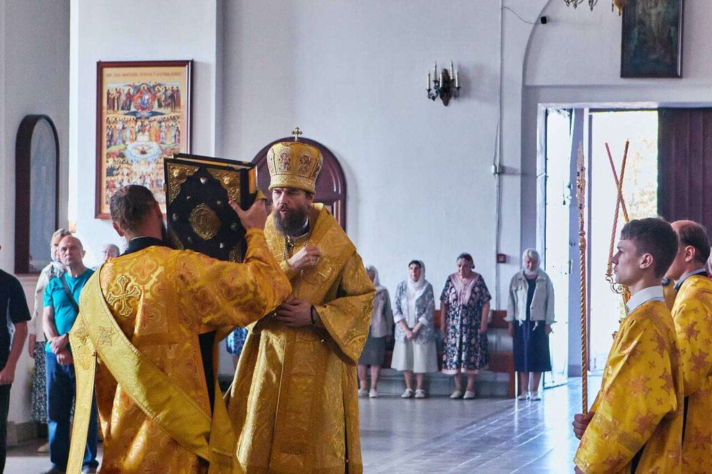 Божественная литургия в Вознесенском кафедральном соборе города Касимова в Неделю 12-ю по Пятидесятнице