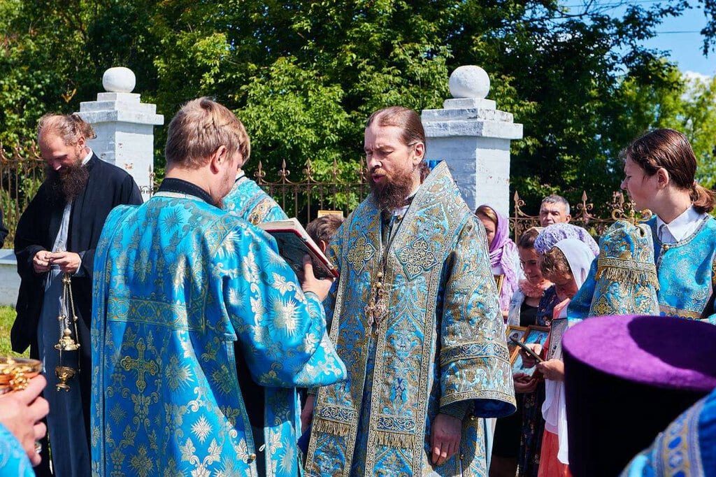 Престольный праздник в храме Смоленской иконы Божией Матери с. Высокие Поляны