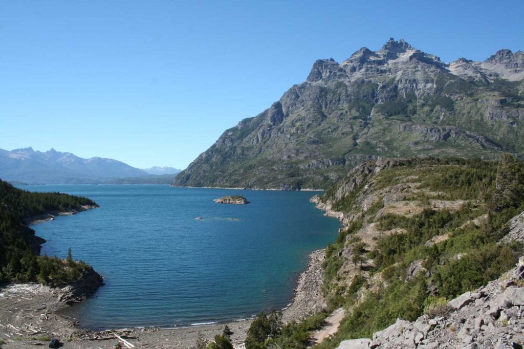 Lago Amutui Quimey