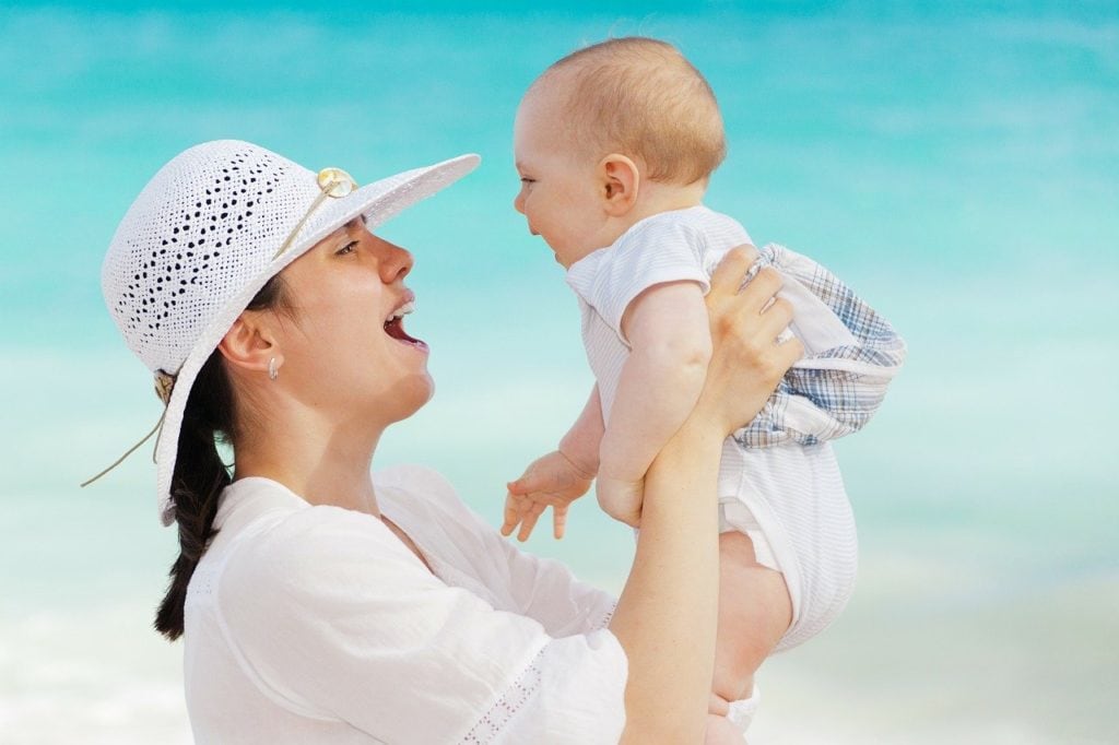 Mutter, Baby, Anreise, Auto, Urlaub