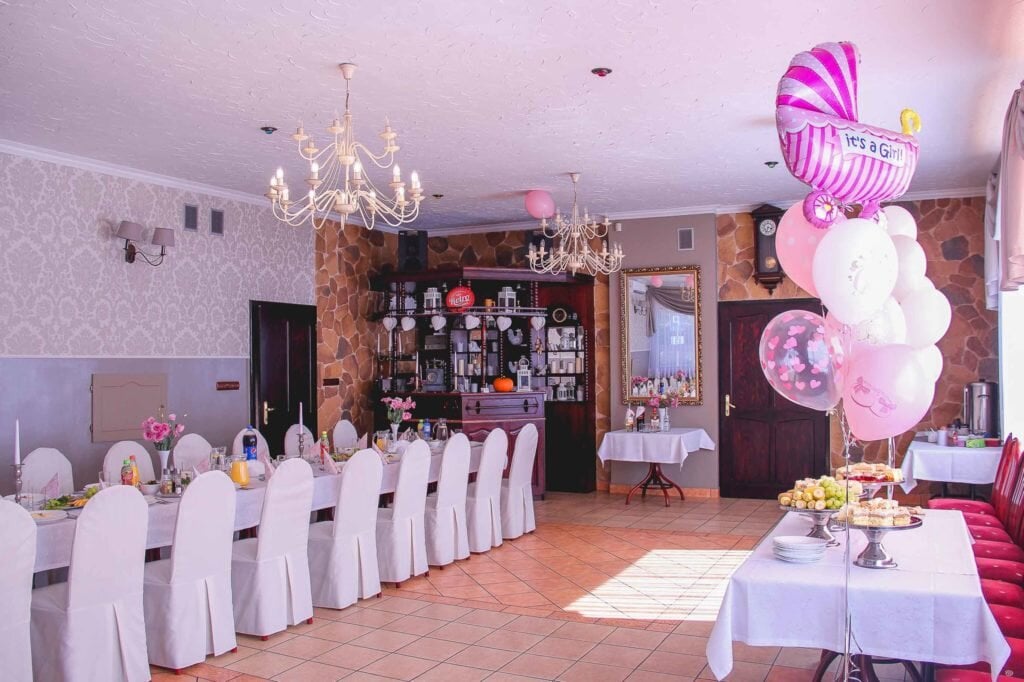 70944113 2897965913564443 6383745827759718400 op 4 1024x682 - Chrzciny