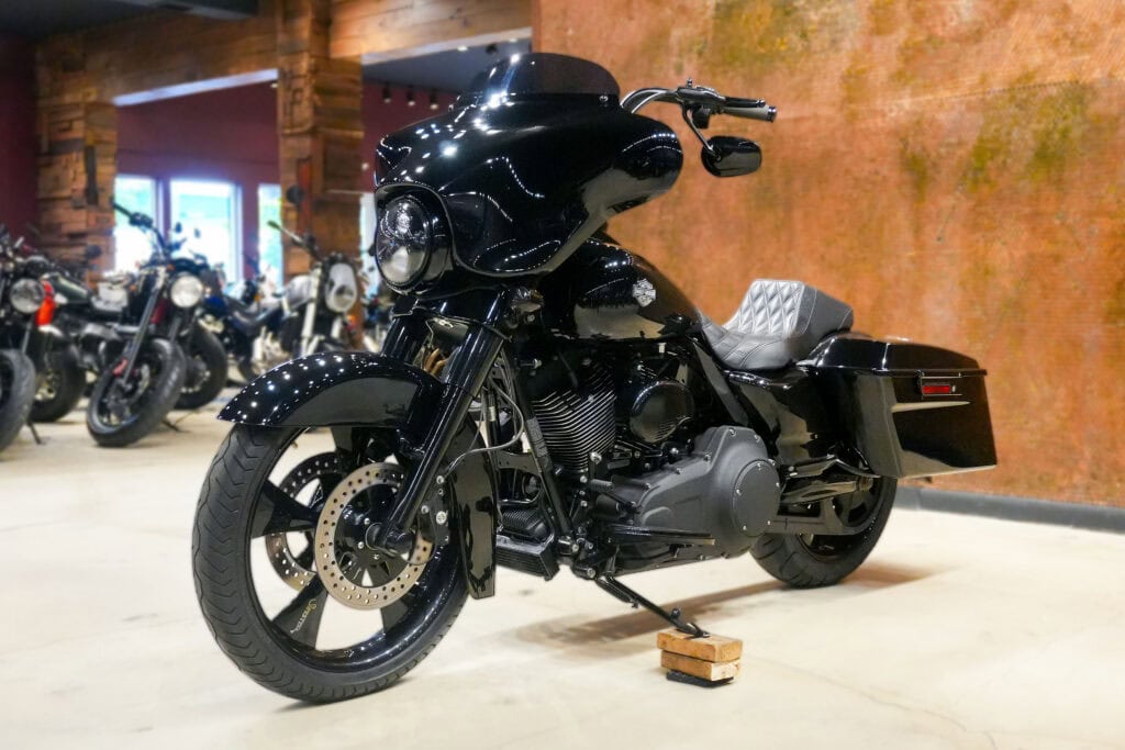 2010 HARLEY DAVIDSON STREET GLIDE CUSTOM