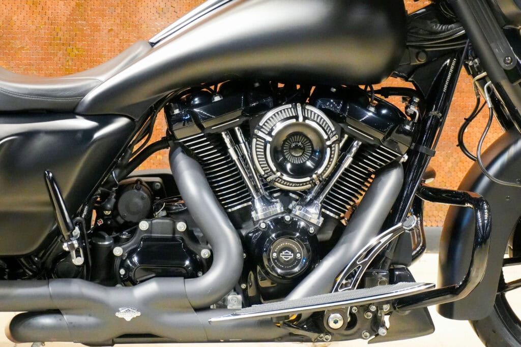 2017 HARLEY DAVIDSON XL1200CX ROADSTER