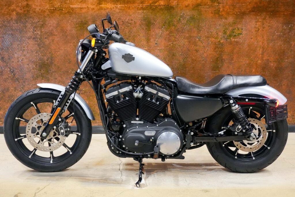 2020 HD SPORTSTER IRON 883