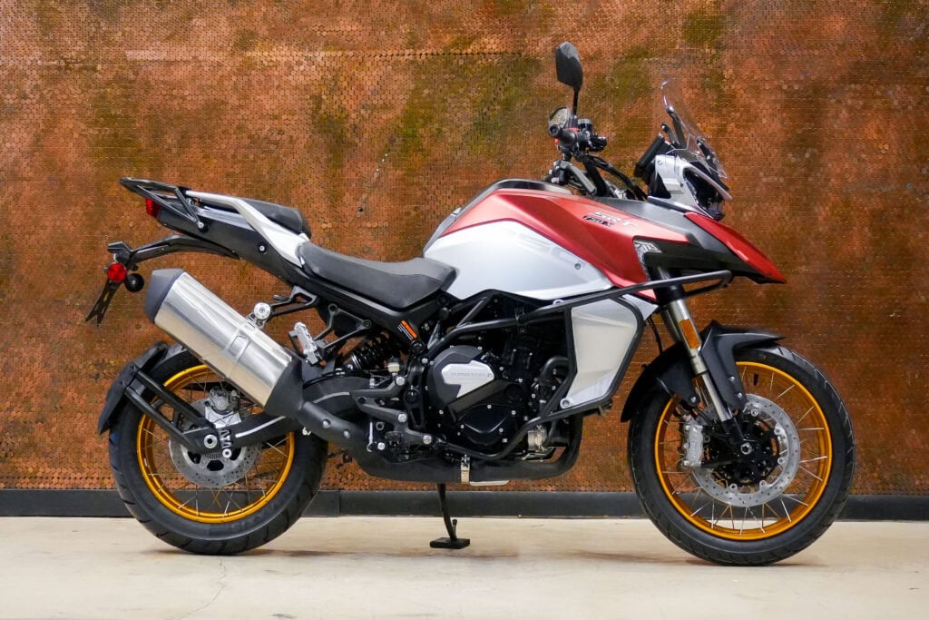 2023 QJ MOTOR SRT750