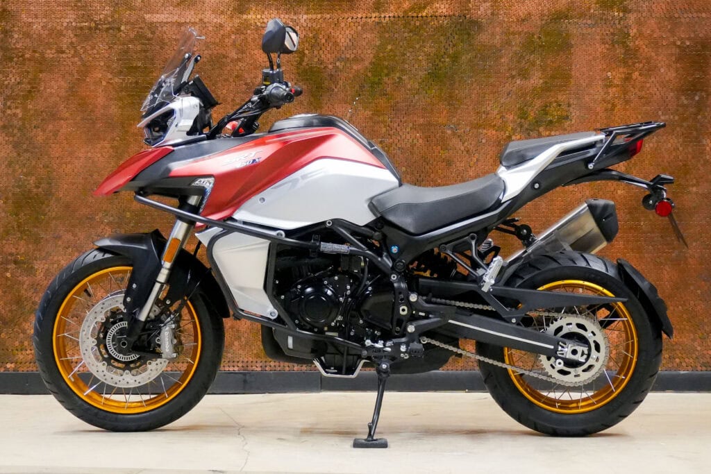 2023 QJ MOTOR SRT750