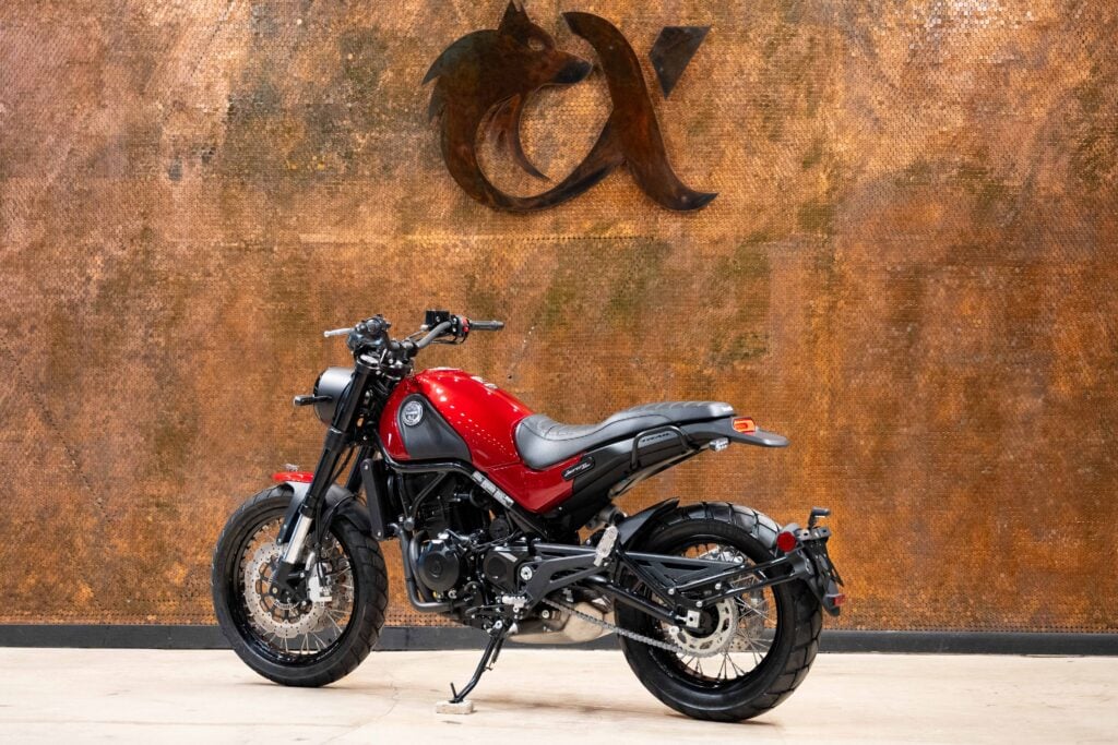2021 BENELLI LEONCINO 500