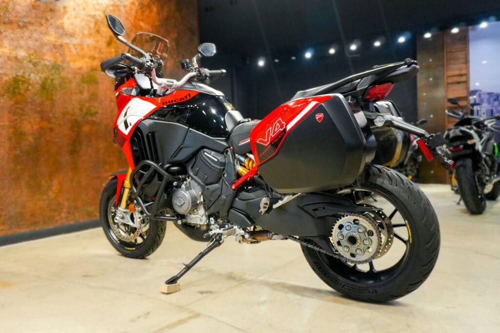 2023 DUCATI MULTISTRADA V4 PIKES PEAK