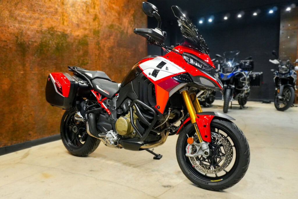 2023 DUCATI MULTISTRADA V4 PIKES PEAK