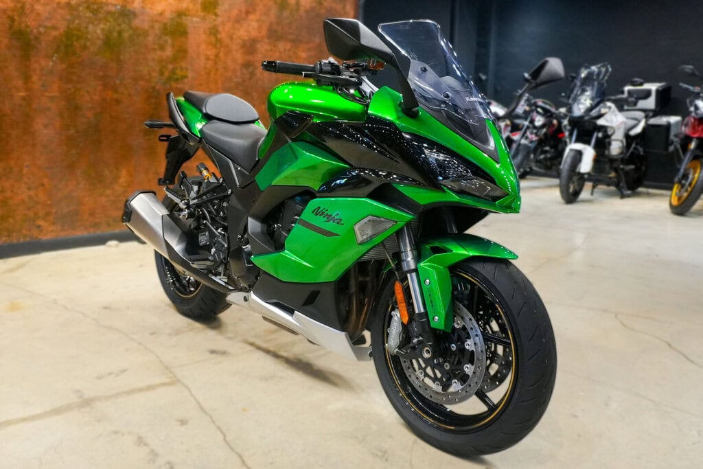 2025 KAWASAKI ZX1100