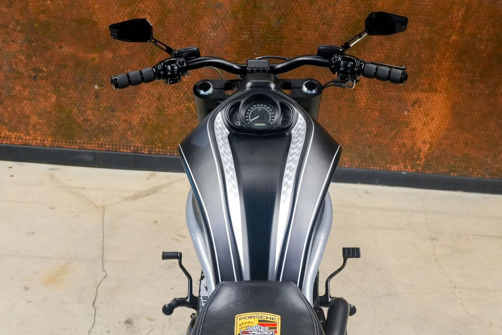2007 HARLEY DAVIDSON V ROAD