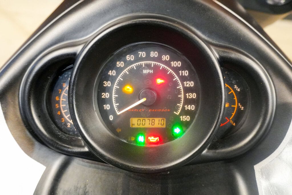 2007 HARLEY DAVIDSON V ROAD