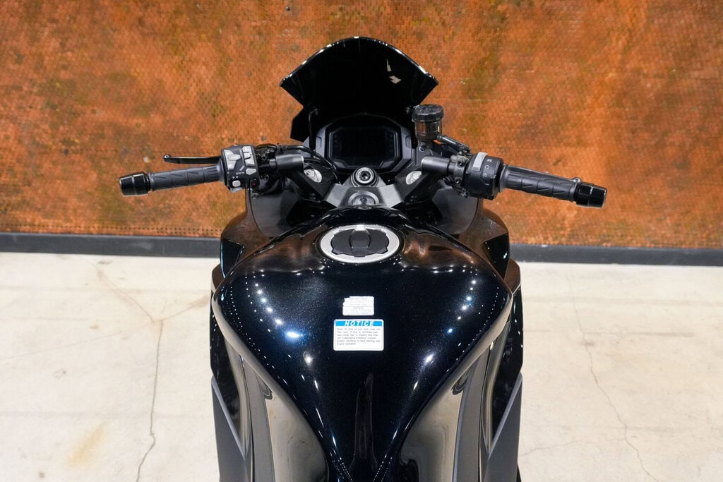 2021 KAWASAKI NINJA 1000SX