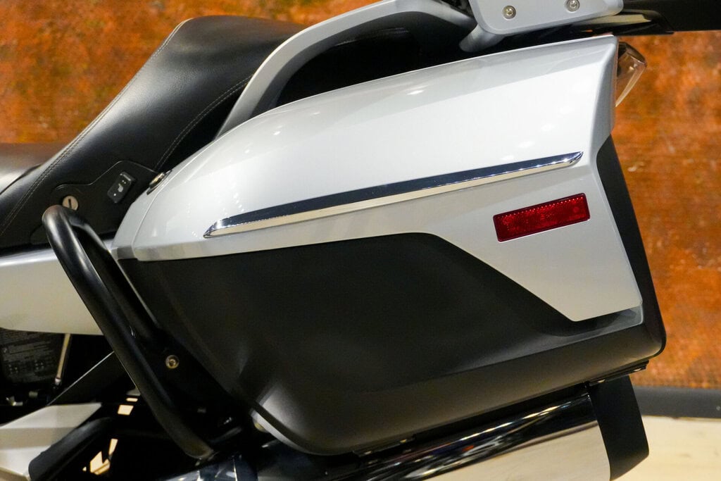 2016 BMW K1600