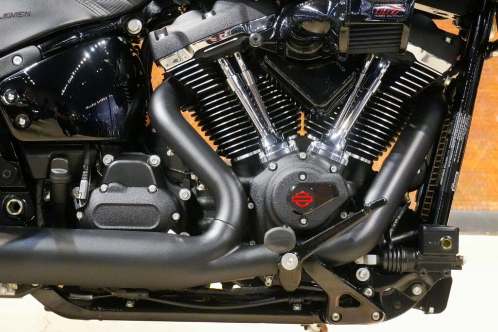 2025 HARLEY DAVIDSON LOW RIDER