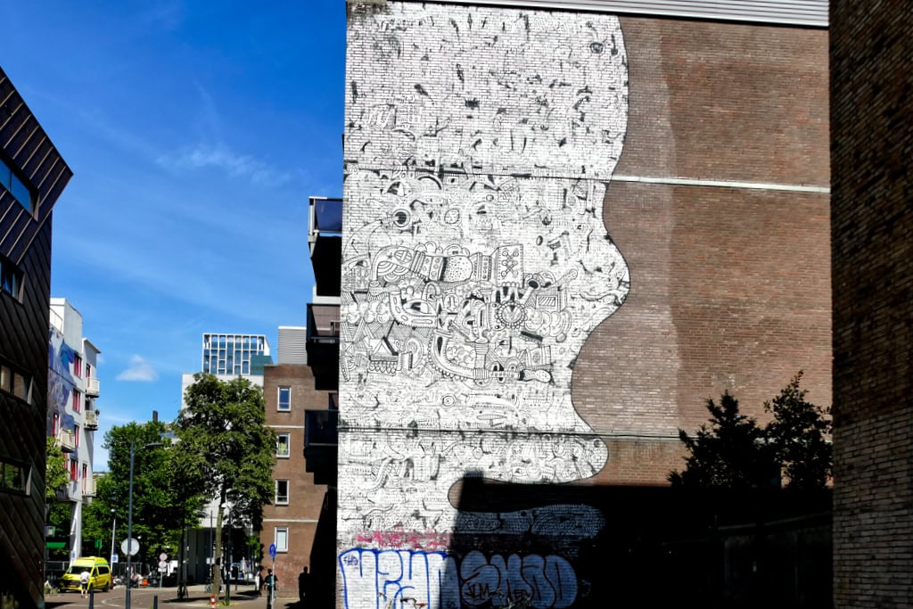 Best Street Art in Rotterdam by Onio.
