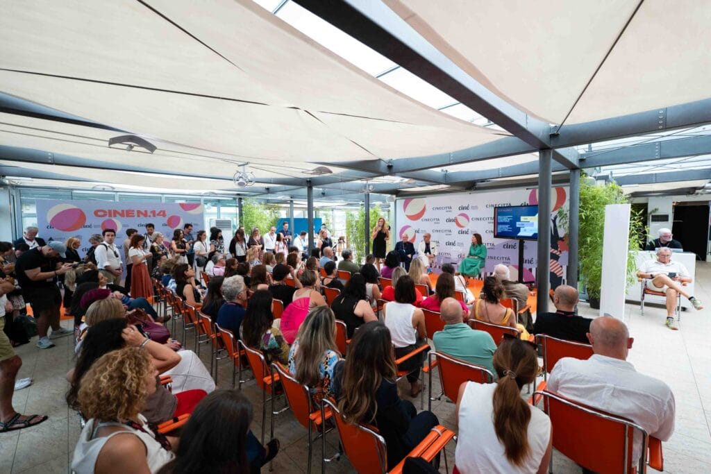 Lanciate a Ciné la 3° edizione di LED, il programma di mentoring per esercenti cinematografiche di ANEC e il nuovo ANICA Empowerment Lab