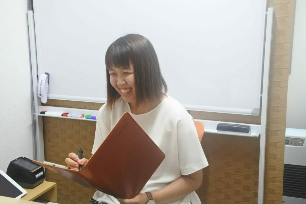 心理カウンセラー-岩本望未