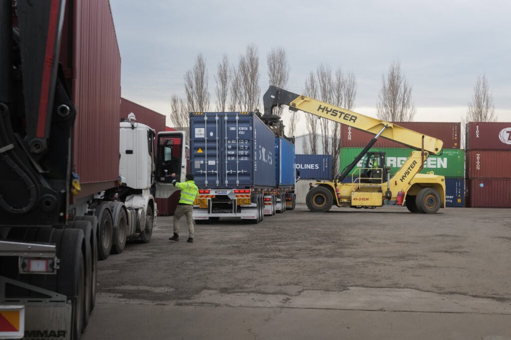 Container Transport Yard - Core Logistics