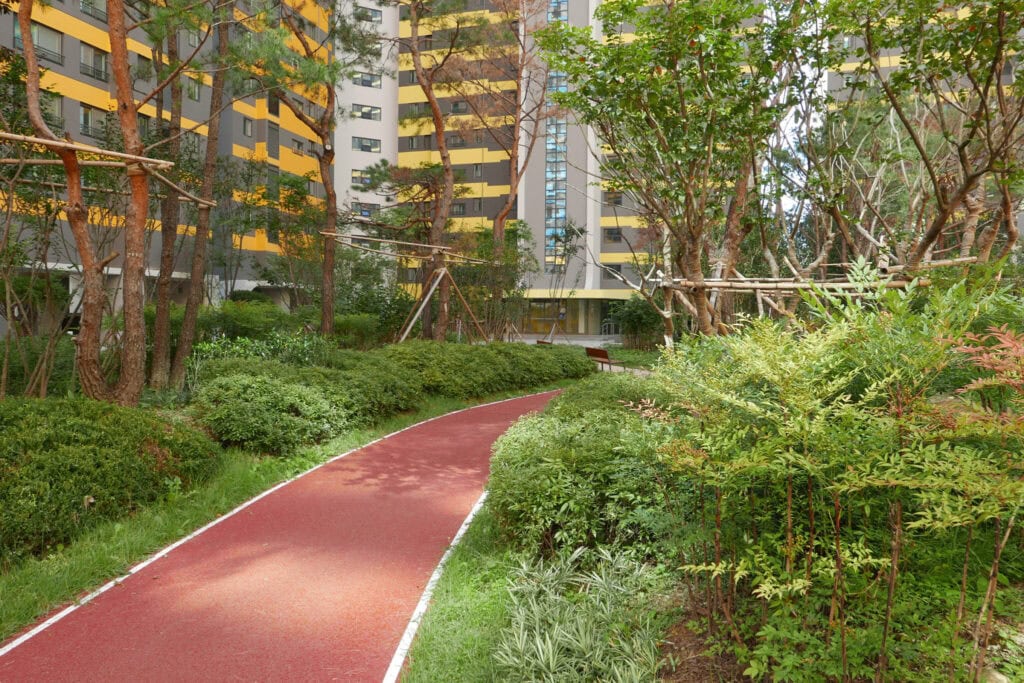jogging track for housing societies in pakistam