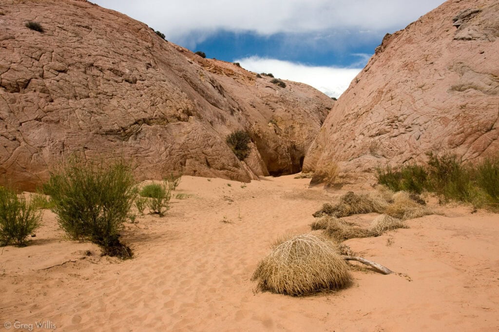Zebra Slot Canyon, Entrance