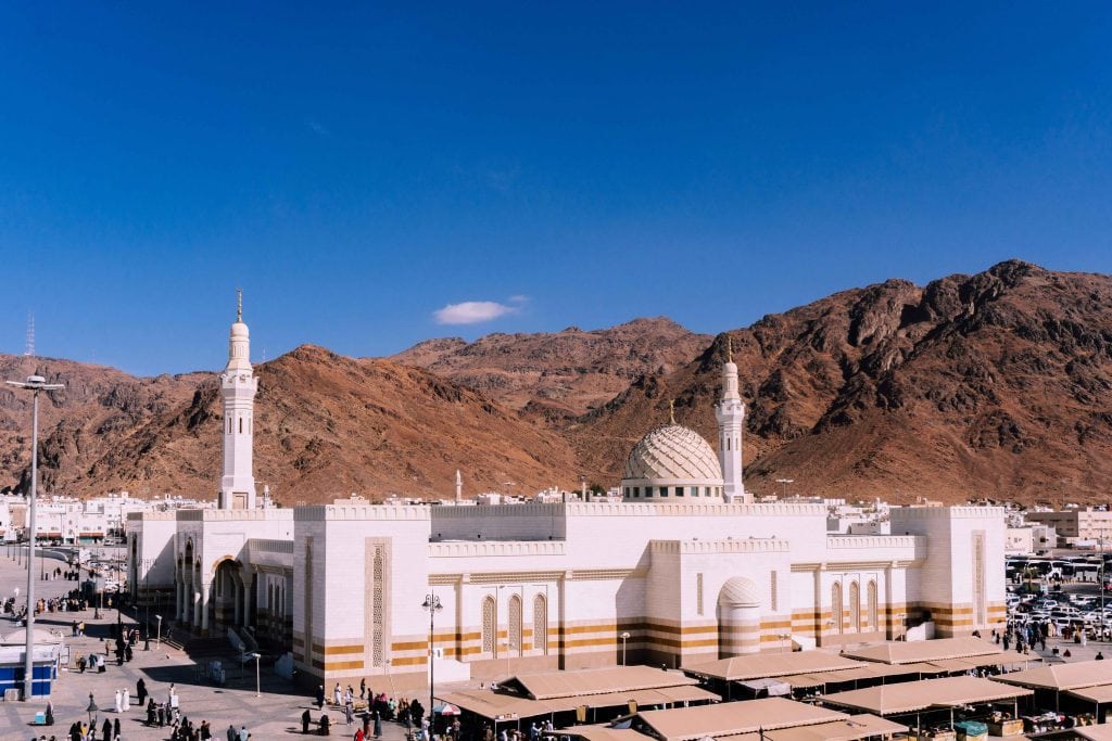 gunung uhud