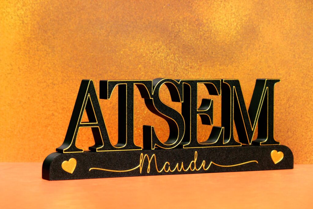 Support ATSEM Personnalisé avec Prénoms – Cadeau Inoubliable de Fin d’Année – Création Écoresponsable | MonCadeau3D