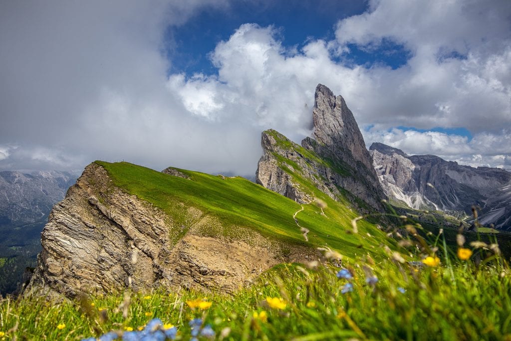 Seceda-Alm i Dolomitterne i efterårsfarver